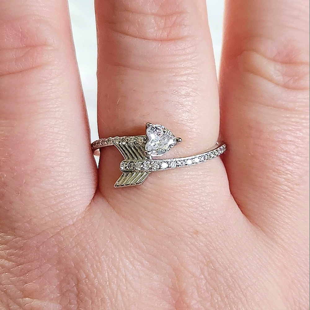NWT Ryze White Frost Cubic Zirconia .925 Sterling Silver 'Arrow' Ring - Size 9 - Picture 7 of 8